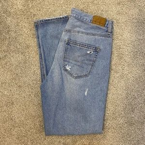 American Eagle Mom Jeans